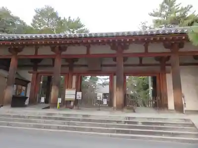 唐招提寺の山門・神門