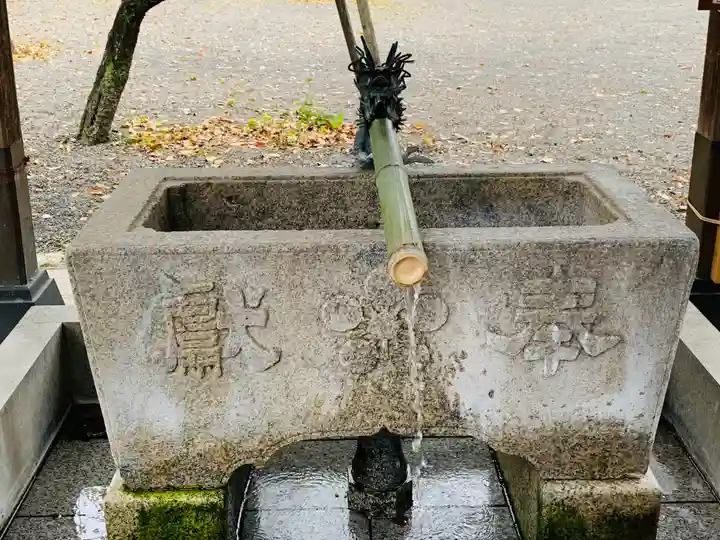 町田天満宮の手水舎