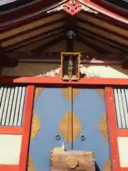 三島神社の本殿