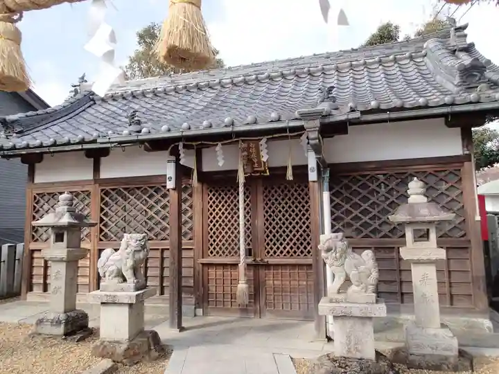 若倭彦神社の本殿・本堂
