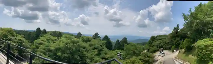 能勢妙見山(真如寺境外仏堂)の景色