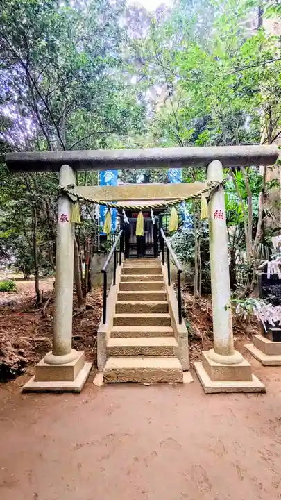 高津比咩神社の鳥居