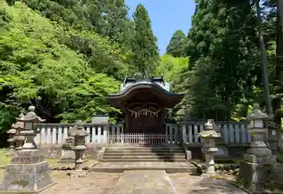 岡太神社の本殿・本堂