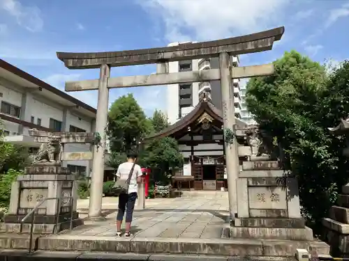 三輪神社の鳥居