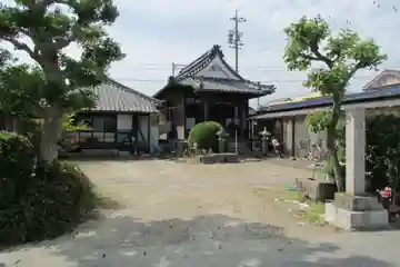 中性院の本殿・本堂