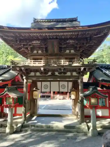 石上神宮の{uncategorized: "未分類", other: "その他", undefined: "問題あり", building: "その他建物", grave: "お墓", sacred_gate: "鳥居", guardian: "狛犬", statue: "像", buddha: "仏像", history: "歴史", nature: "自然", garden: "庭園", animal: "動物", pagoda: "塔", temizu: "手水舎", mountain_gate: "山門・神門", sanctuary: "本殿・本堂", subordinate: "末社・摂社", art: "芸術", scenery: "景色", jizo: "地蔵", ema: "絵馬", goshuin: "御朱印", omikuji: "おみくじ", items: "授与品その他", amulet: "お守り", goshuincho: "御朱印帳", eats: "食事", festival: "お祭り", votive_dance: "神楽", shichigosan: "七五三参", wedding: "結婚式", experience: "体験その他", initially: "初詣", around: "周辺", anti_infection: "感染症対策"}