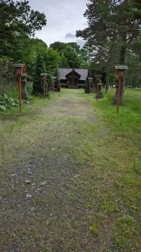 紅葉山神社の建物その他