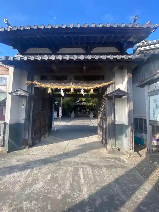 湯浅大宮 顯國神社の山門・神門