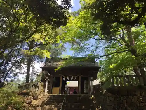 唐澤山神社の山門