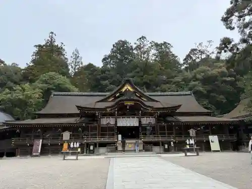 大神神社の{uncategorized: "未分類", other: "その他", undefined: "問題あり", building: "その他建物", grave: "お墓", sacred_gate: "鳥居", guardian: "狛犬", statue: "像", buddha: "仏像", history: "歴史", nature: "自然", garden: "庭園", animal: "動物", pagoda: "塔", temizu: "手水舎", mountain_gate: "山門・神門", sanctuary: "本殿・本堂", subordinate: "末社・摂社", art: "芸術", scenery: "景色", jizo: "地蔵", ema: "絵馬", goshuin: "御朱印", omikuji: "おみくじ", items: "授与品その他", amulet: "お守り", goshuincho: "御朱印帳", eats: "食事", festival: "お祭り", votive_dance: "神楽", shichigosan: "七五三参", wedding: "結婚式", experience: "体験その他", initially: "初詣", around: "周辺", anti_infection: "感染症対策"}