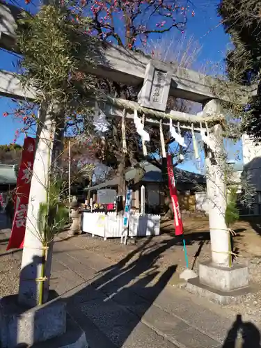 新曽氷川神社の鳥居