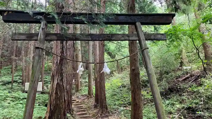 須我神社の建物その他