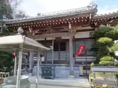 潮明寺の本殿