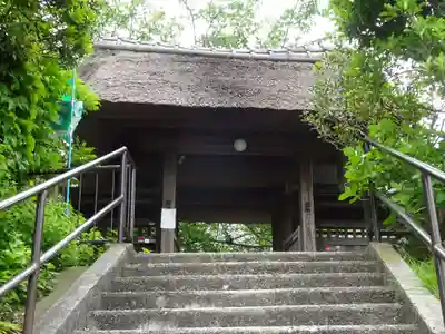 泥牛庵の山門・神門