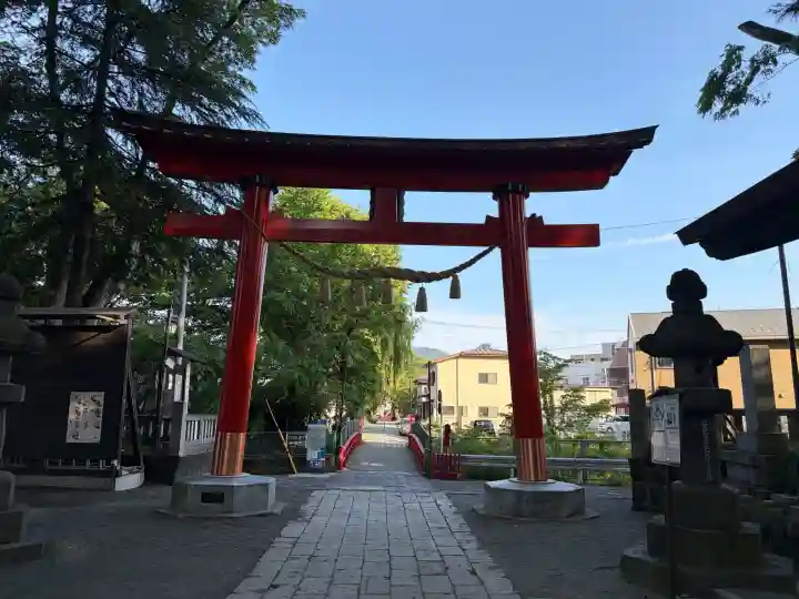 小室浅間神社の{uncategorized: "未分類", other: "その他", undefined: "問題あり", building: "その他建物", grave: "お墓", sacred_gate: "鳥居", guardian: "狛犬", statue: "像", buddha: "仏像", history: "歴史", nature: "自然", garden: "庭園", animal: "動物", pagoda: "塔", temizu: "手水舎", mountain_gate: "山門・神門", sanctuary: "本殿・本堂", subordinate: "末社・摂社", art: "芸術", scenery: "景色", jizo: "地蔵", ema: "絵馬", goshuin: "御朱印", omikuji: "おみくじ", items: "授与品その他", amulet: "お守り", goshuincho: "御朱印帳", eats: "食事", festival: "お祭り", votive_dance: "神楽", shichigosan: "七五三参", wedding: "結婚式", experience: "体験その他", initially: "初詣", around: "周辺", anti_infection: "感染症対策"}
