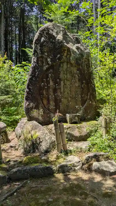 岩坂十三仏(滋賀県)