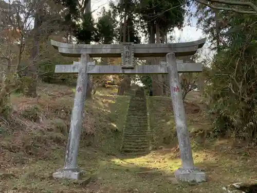 熊野神社の鳥居