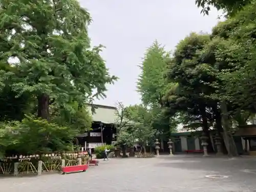 七社神社の庭園