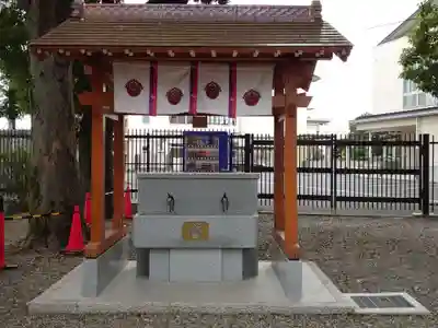 於菊稲荷神社の手水舎