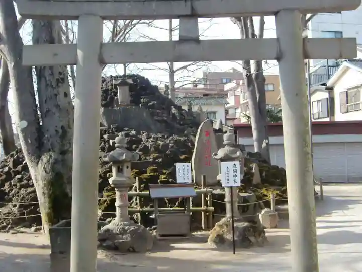 清瀧神社の鳥居