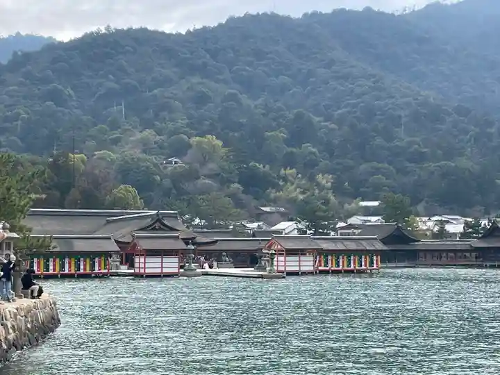 厳島神社(広島県)