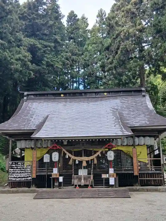 梨郷神社の{uncategorized: "未分類", other: "その他", undefined: "問題あり", building: "その他建物", grave: "お墓", sacred_gate: "鳥居", guardian: "狛犬", statue: "像", buddha: "仏像", history: "歴史", nature: "自然", garden: "庭園", animal: "動物", pagoda: "塔", temizu: "手水舎", mountain_gate: "山門・神門", sanctuary: "本殿・本堂", subordinate: "末社・摂社", art: "芸術", scenery: "景色", jizo: "地蔵", ema: "絵馬", goshuin: "御朱印", omikuji: "おみくじ", items: "授与品その他", amulet: "お守り", goshuincho: "御朱印帳", eats: "食事", festival: "お祭り", votive_dance: "神楽", shichigosan: "七五三参", wedding: "結婚式", experience: "体験その他", initially: "初詣", around: "周辺", anti_infection: "感染症対策"}