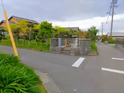 秋葉社（仲講）のその他建物