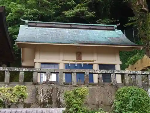 土肥神社の末社・摂社