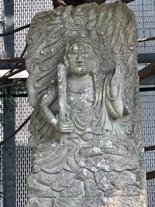 成田山深川不動堂(新勝寺東京別院)の像