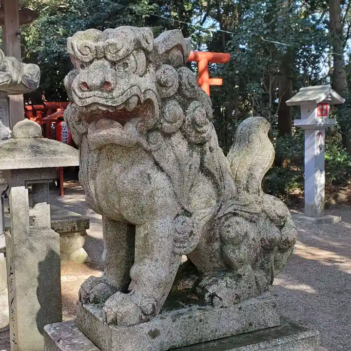 鵜川原神社の狛犬