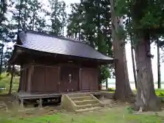 白山神社の本殿