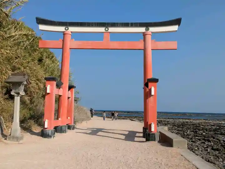 青島神社(青島神宮)の{uncategorized: "未分類", other: "その他", undefined: "問題あり", building: "その他建物", grave: "お墓", sacred_gate: "鳥居", guardian: "狛犬", statue: "像", buddha: "仏像", history: "歴史", nature: "自然", garden: "庭園", animal: "動物", pagoda: "塔", temizu: "手水舎", mountain_gate: "山門・神門", sanctuary: "本殿・本堂", subordinate: "末社・摂社", art: "芸術", scenery: "景色", jizo: "地蔵", ema: "絵馬", goshuin: "御朱印", omikuji: "おみくじ", items: "授与品その他", amulet: "お守り", goshuincho: "御朱印帳", eats: "食事", festival: "お祭り", votive_dance: "神楽", shichigosan: "七五三参", wedding: "結婚式", experience: "体験その他", initially: "初詣", around: "周辺", anti_infection: "感染症対策"}