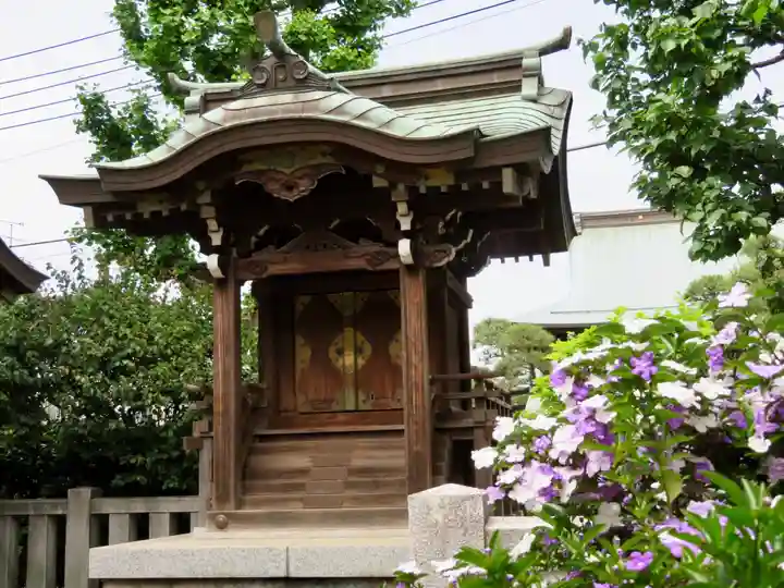 薭田神社の末社・摂社