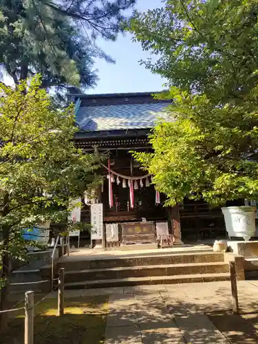 上高田氷川神社の本殿・本堂