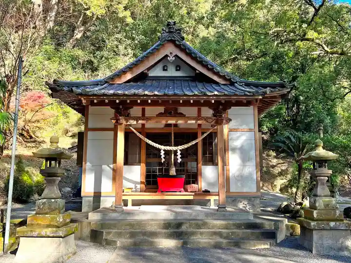 蛭児神社の本殿・本堂