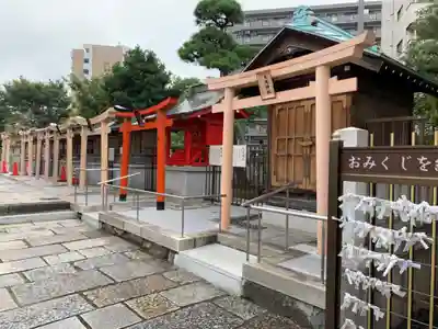 鶴見神社の末社・摂社