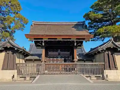 宗像神社の山門・神門