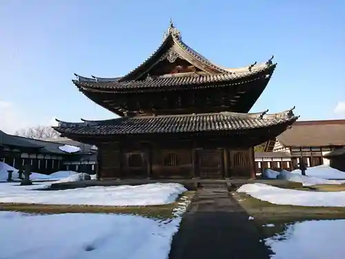 瑞龍寺の本殿