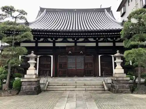 宗三寺の本殿・本堂
