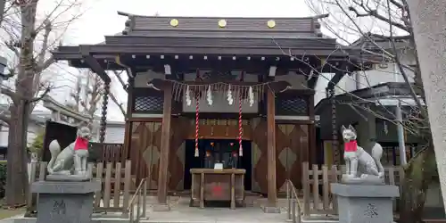 飛木稲荷神社の本殿・本堂