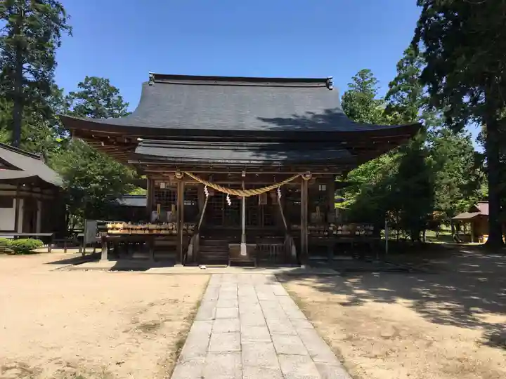 出石神社の本殿・本堂