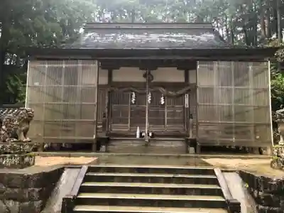 小虫神社の本殿・本堂