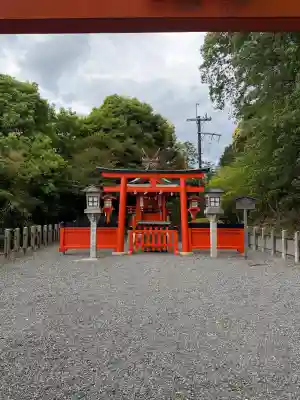 山蔭神社（吉田神社境内社）の{uncategorized: "未分類", other: "その他", undefined: "問題あり", building: "その他建物", grave: "お墓", sacred_gate: "鳥居", guardian: "狛犬", statue: "像", buddha: "仏像", history: "歴史", nature: "自然", garden: "庭園", animal: "動物", pagoda: "塔", temizu: "手水舎", mountain_gate: "山門・神門", sanctuary: "本殿・本堂", subordinate: "末社・摂社", art: "芸術", scenery: "景色", jizo: "地蔵", ema: "絵馬", goshuin: "御朱印", omikuji: "おみくじ", items: "授与品その他", amulet: "お守り", goshuincho: "御朱印帳", eats: "食事", festival: "お祭り", votive_dance: "神楽", shichigosan: "七五三参", wedding: "結婚式", experience: "体験その他", initially: "初詣", around: "周辺", anti_infection: "感染症対策"}
