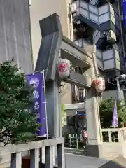 烏森神社の鳥居