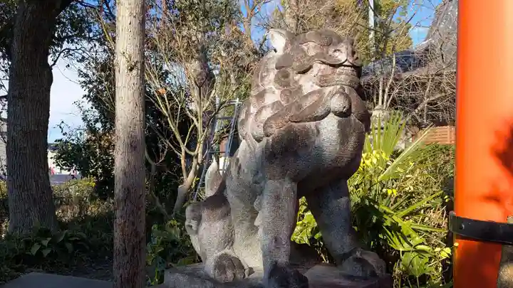 許波多神社(五ケ庄鎮座)の狛犬