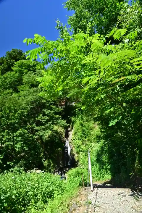 竹之高地不動社(新潟県)