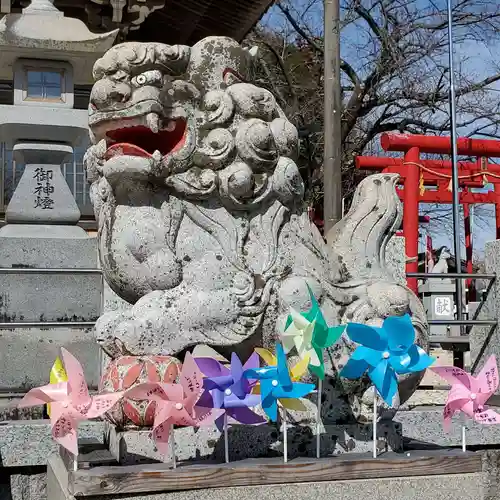 金井神社の狛犬