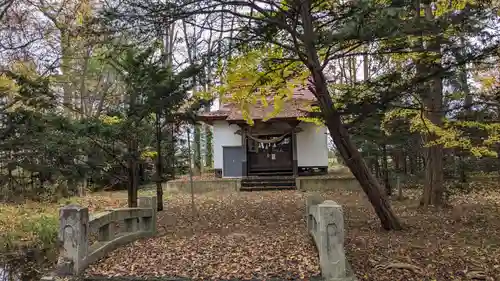 興国神社の本殿