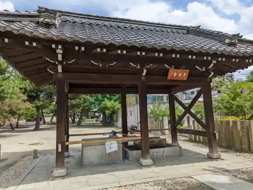 百萬遍知恩寺の手水舎