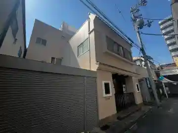 行圓寺の{uncategorized: "未分類", other: "その他", undefined: "問題あり", building: "その他建物", grave: "お墓", sacred_gate: "鳥居", guardian: "狛犬", statue: "像", buddha: "仏像", history: "歴史", nature: "自然", garden: "庭園", animal: "動物", pagoda: "塔", temizu: "手水舎", mountain_gate: "山門・神門", sanctuary: "本殿・本堂", subordinate: "末社・摂社", art: "芸術", scenery: "景色", jizo: "地蔵", ema: "絵馬", goshuin: "御朱印", omikuji: "おみくじ", items: "授与品その他", amulet: "お守り", goshuincho: "御朱印帳", eats: "食事", festival: "お祭り", votive_dance: "神楽", shichigosan: "七五三参", wedding: "結婚式", experience: "体験その他", initially: "初詣", around: "周辺", anti_infection: "感染症対策"}